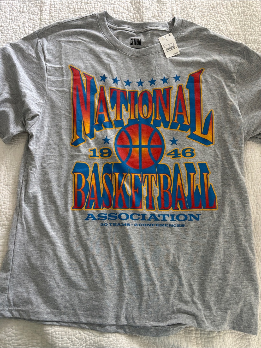 T-shirt with basketball graphic